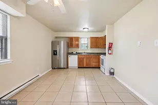 44 Hampshire Rd, Sicklerville, NJ 08081 - Photo 3