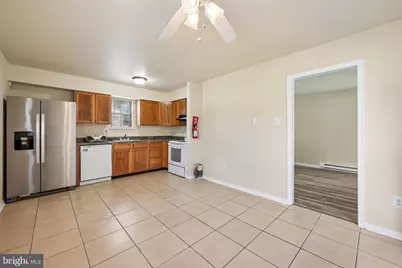 44 Hampshire Road, Sicklerville, NJ 08081 - Photo 5