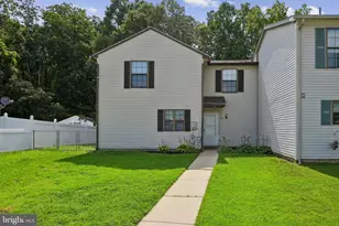 44 Hampshire Rd, Sicklerville, NJ 08081 - Photo 1
