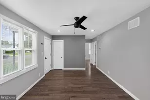 32 Stanford Rd, Cherry Hill, NJ 08034 - Photo 7