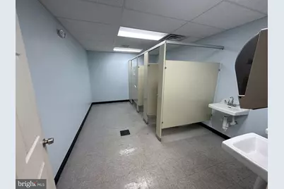 1226 S 2nd Street, Camden, NJ 08104 - Photo 23