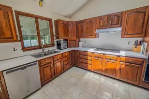 33 Delwood Rd, Cherry Hill, NJ 08002 - Photo 11