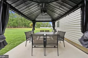 7 Champlain St, Sicklerville, NJ 08081 - Photo 37