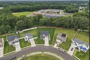 7 Champlain St, Sicklerville, NJ 08081 - Photo 3