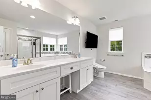 7 Champlain St, Sicklerville, NJ 08081 - Photo 25