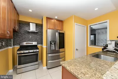 7515 Boulevard Avenue, Pennsauken, NJ 08110 - Photo 17