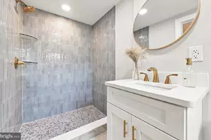 388 Cleveland Ave, Berlin, NJ 08091 - Photo 23