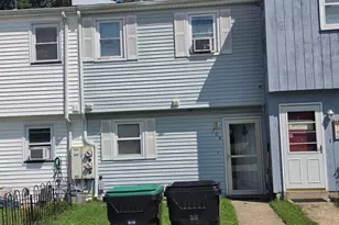 704 Tara Dr, Sicklerville, NJ 08081 - Photo 1