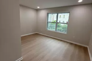 568 Pfeiffer St, Camden, NJ 08103 - Photo 13