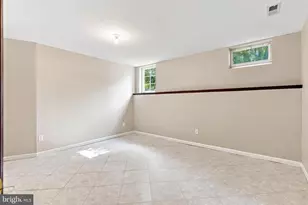 107 Renaissance Dr, Cherry Hill, NJ 08003 - Photo 55