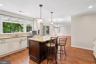 107 Renaissance Dr, Cherry Hill, NJ 08003 - Photo 25