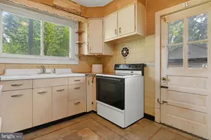 7040 Irving Ave, Pennsauken, NJ 08109 - Photo 7