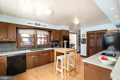 16 Saint Martins Road, Cherry Hill, NJ 08002 - Photo 9
