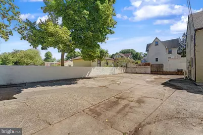 607 W Maple Avenue, Merchantville, NJ 08109 - Photo 5