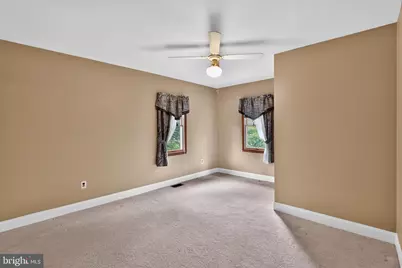 305 Grove Avenue, Berlin, NJ 08091 - Photo 17