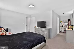 24 Hyacinth Ln, Sicklerville, NJ 08081 - Photo 17