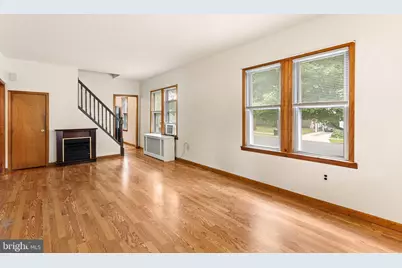 140 Albany Avenue, Barrington, NJ 08007 - Photo 5