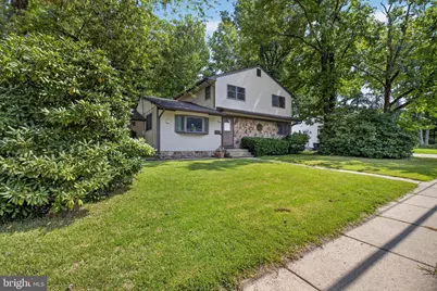 701 W Park Avenue, Lindenwold, NJ 08021 - Photo 1