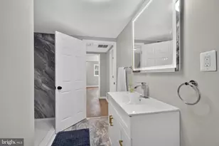 701 W Park Ave, Lindenwold, NJ 08021 - Photo 19
