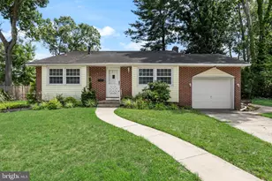334 Cleveland Ave, Berlin, NJ 08091 - Photo 1