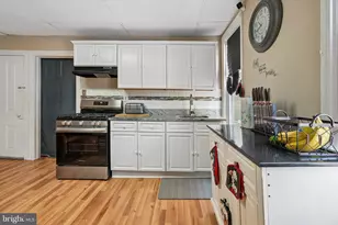 324 Hunter St, Gloucester City, NJ 08030 - Photo 11