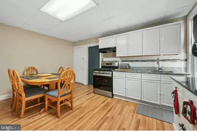 324 Hunter Street, Gloucester City, NJ 08030 - Photo 13