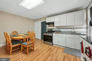 324 Hunter St, Gloucester City, NJ 08030 - Photo 13