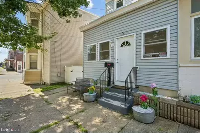 324 Hunter Street, Gloucester City, NJ 08030 - Photo 1