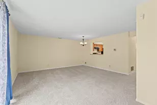 55 Victoria Manor Ct, Sicklerville, NJ 08081 - Photo 9