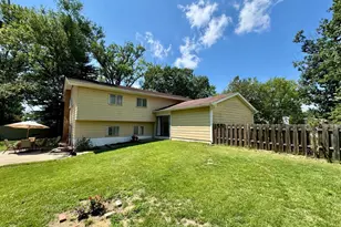 1353 Heartwood Dr, Cherry Hill, NJ 08003 - Photo 25