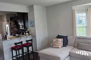 47 Village Green Ln, Sicklerville, NJ 08081 - Photo 5