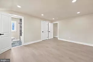 4 Bellows Ln, Cherry Hill, NJ 08002 - Photo 17
