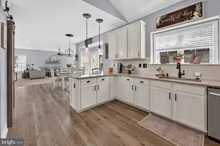 28 Canyon Dr, Berlin, NJ 08009 - Photo 11