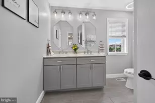 28 Canyon Dr, Berlin, NJ 08009 - Photo 37