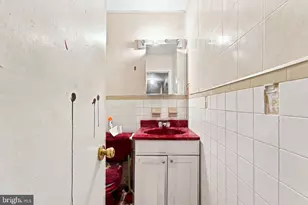 1014 N 20th St, Camden, NJ 08105 - Photo 17