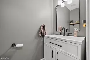 203 Tanglewood Dr, Sicklerville, NJ 08081 - Photo 23