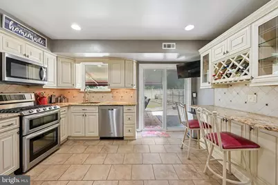 205 Breckenridge Drive, Sicklerville, NJ 08081 - Photo 9