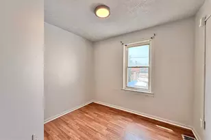 570 Line St, Camden, NJ 08103 - Photo 15