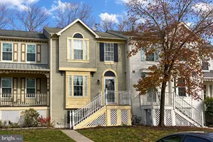 8 Wagon Wheel Dr, Sicklerville, NJ 08081 - Photo 1