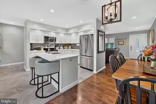 27 Grasmur Ct, Berlin, NJ 08009 - Photo 9