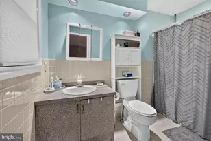 27 Grasmur Ct, Berlin, NJ 08009 - Photo 17