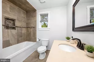 457 S 6th St, Camden, NJ 08103 - Photo 17