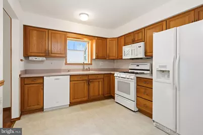119 Reading Avenue, Barrington, NJ 08007 - Photo 11