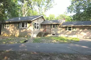 830 Jarvis Rd, Sicklerville, NJ 08081 - Photo 1