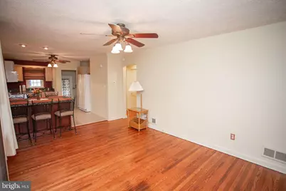 10 School Lane, Cherry Hill, NJ 08002 - Photo 5