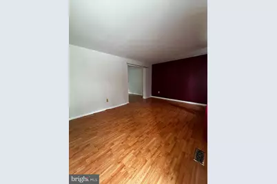 8 Acorn Ct, Sicklerville, NJ 08081 - Photo 3