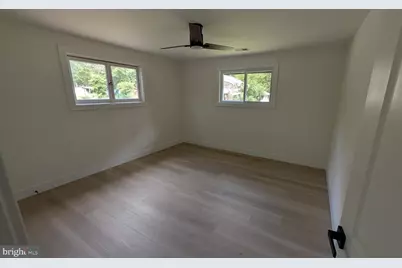 555 Bilper Avenue, Lindenwold, NJ 08021 - Photo 13