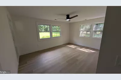 555 Bilper Avenue, Lindenwold, NJ 08021 - Photo 7