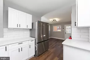 1203 MacArthur Dr, Camden, NJ 08104 - Photo 17