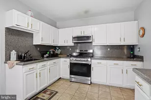 24 S 32nd St, Camden, NJ 08105 - Photo 13